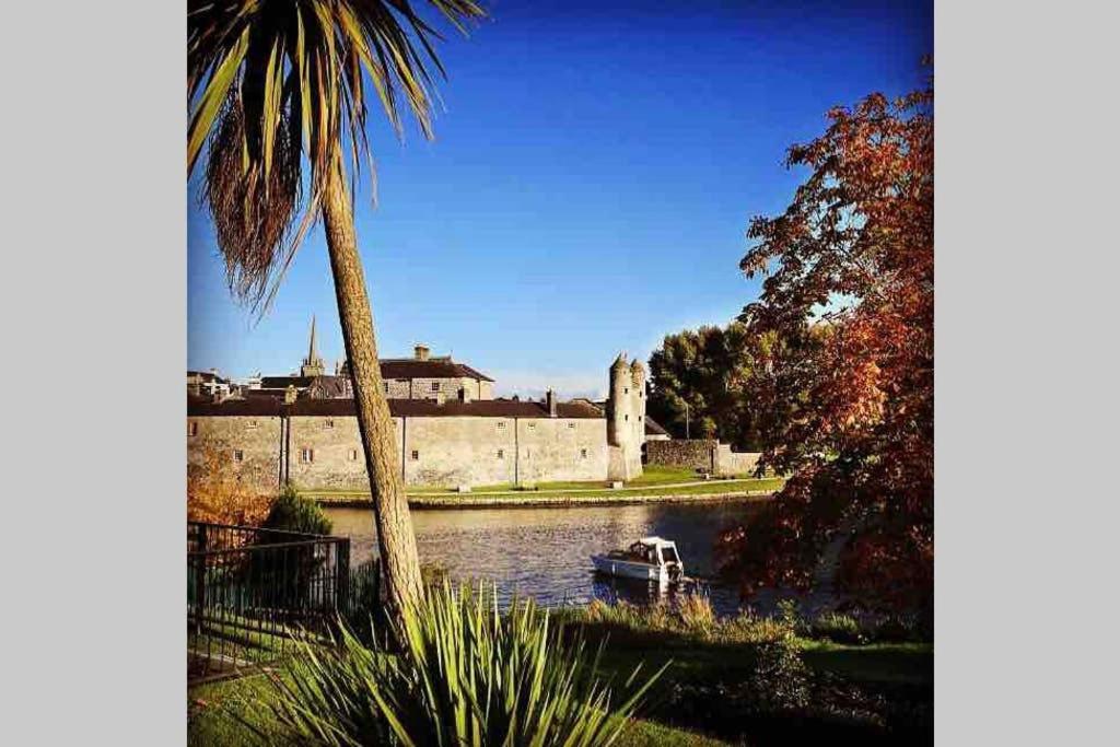 Swallow Lane, Enniskillen, Co Fermanagh, 5* Chic Villa Bagian luar foto