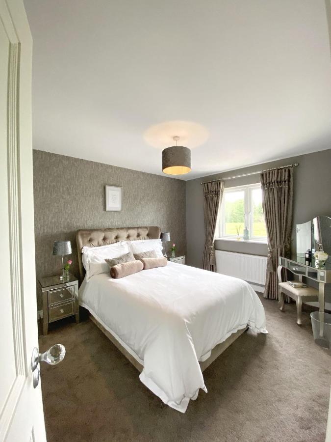 Swallow Lane, Enniskillen, Co Fermanagh, 5* Chic Villa Bagian luar foto