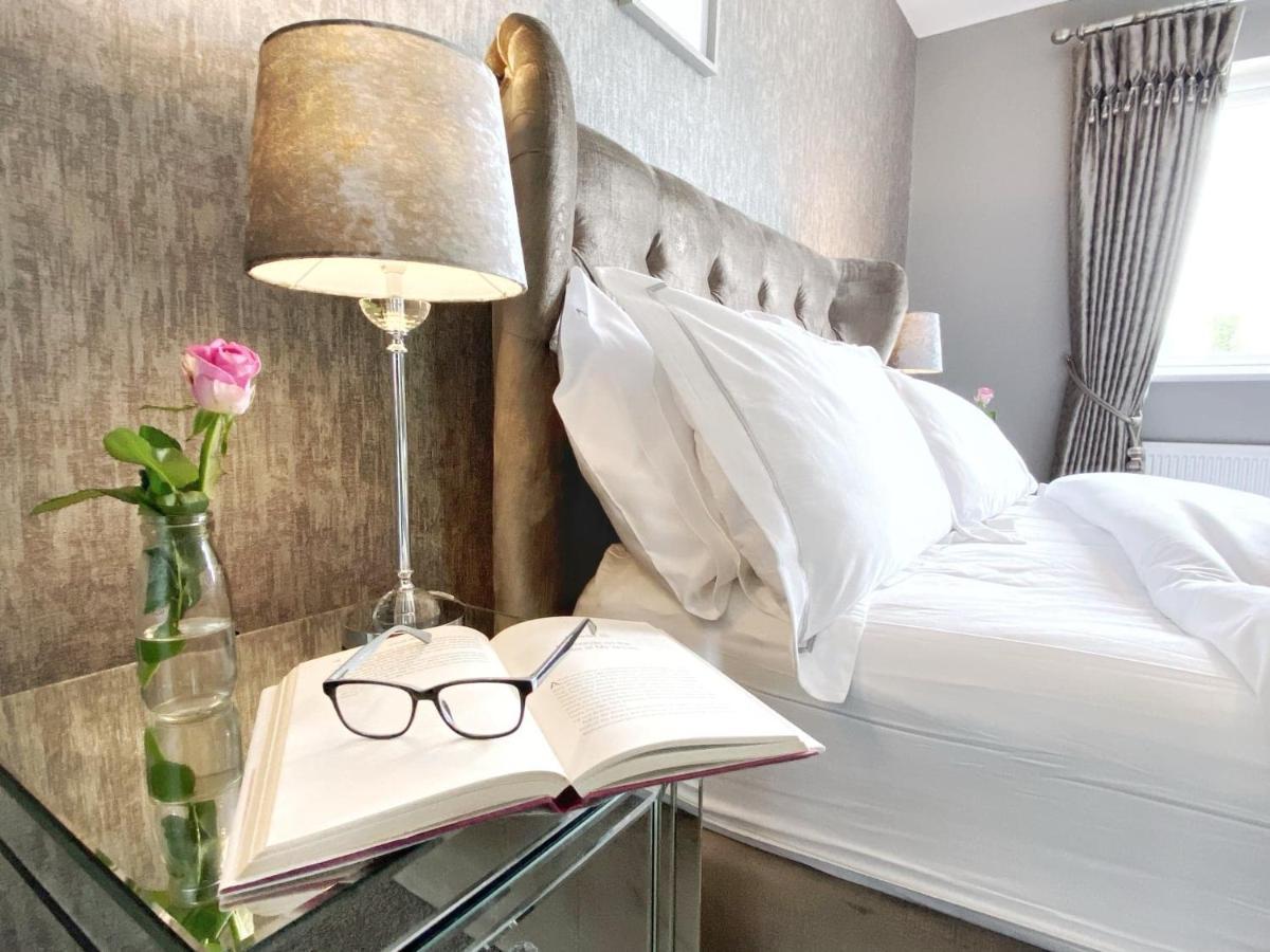 Swallow Lane, Enniskillen, Co Fermanagh, 5* Chic Villa Bagian luar foto