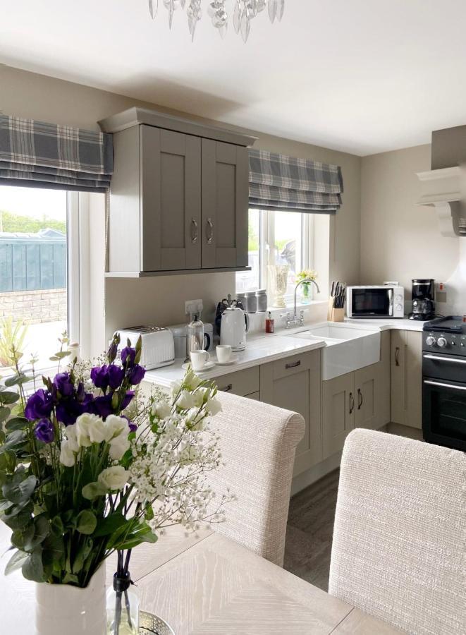 Swallow Lane, Enniskillen, Co Fermanagh, 5* Chic Villa Bagian luar foto